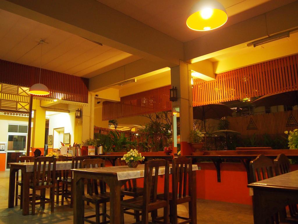 Phusiri Place Чиангмай Екстериор снимка